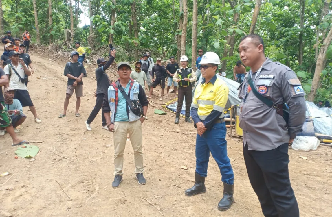 Akhiri Polemik Tambang Rakyat Petak 67 dan 78 Gunung Tumpang Pitu yang Diprotes Ratusan Warga, PT Bumi Suksesindo (PT BSI) Menarik Seluruh Alat Pengeborannya