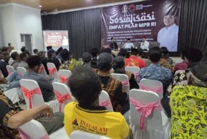 Sonny T. Danaparamita Sosialisasi 4 Pilar MPR RI di Banyuwangi, Tekankan Pancasila sebagai Ideologi yang Bekerja Bagi Petani